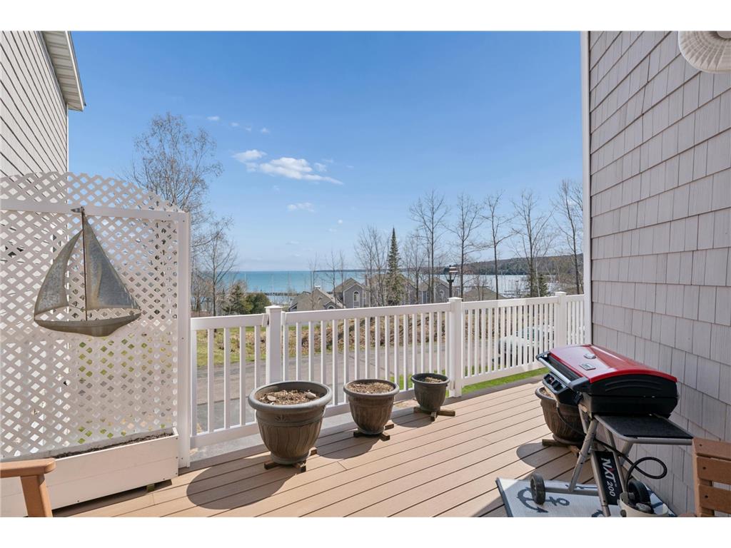 34590 Bay View Road #801 Bayfield WI 54814 - Lake Superior 7076615 image2