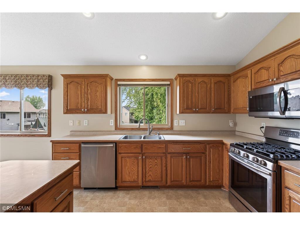 346 E Century Street Belle Plaine MN 56011 7086550 image13