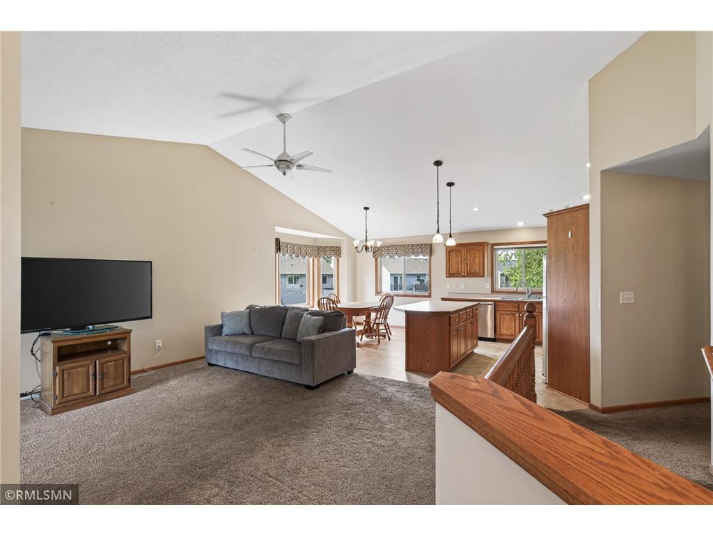 346 E Century Street Belle Plaine MN 56011 7086550 image3