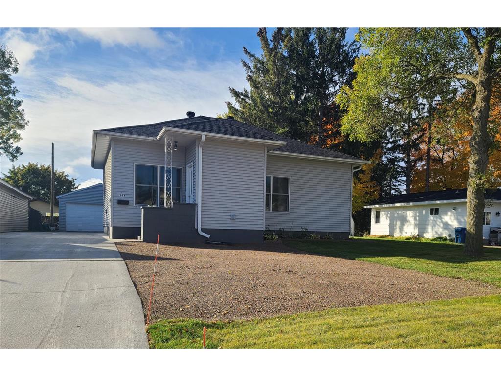 346 E Euclid Avenue Barron WI 54812 6617854 image1