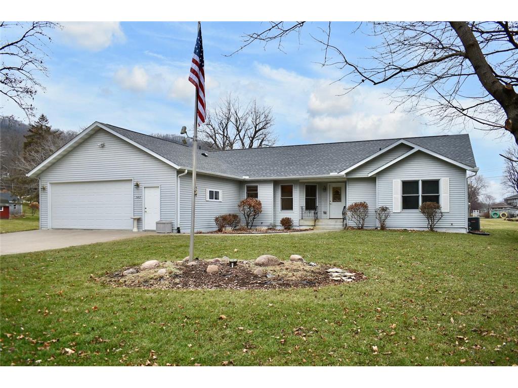 346 Saehler Drive Goodview MN 55959 6475102 image1