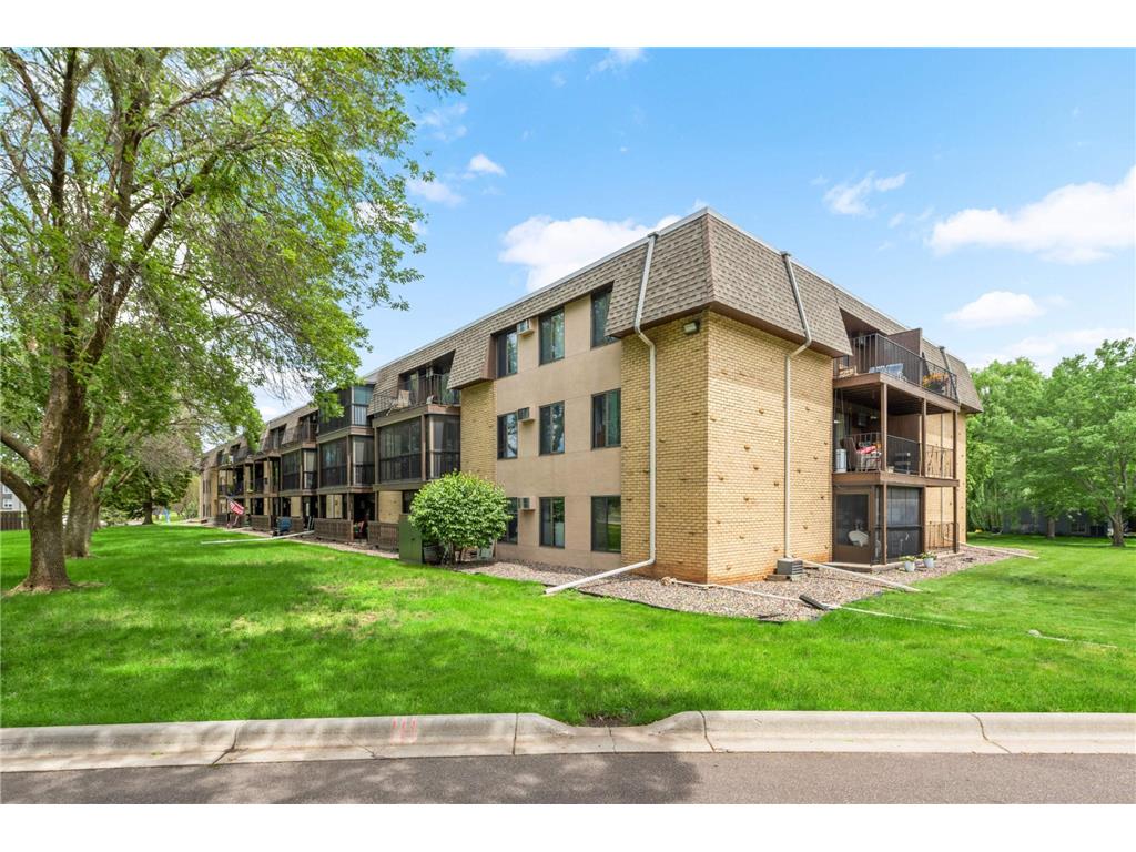 3461 Kent Street #1103 Shoreview MN 55126 - Owasso 6556966 image1