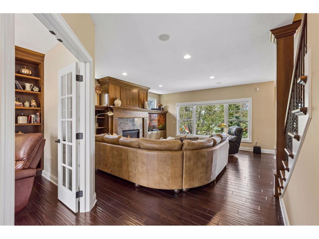 3466 Windmill Curve Woodbury MN 55129 7057501 image15