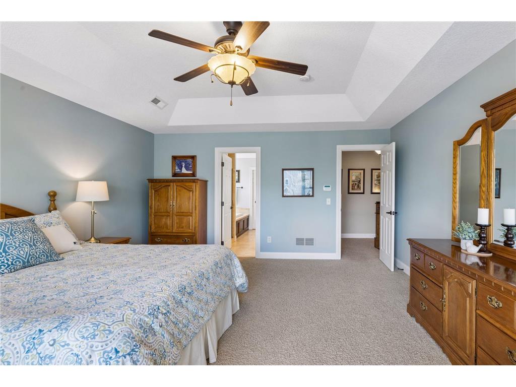 3466 Windmill Curve Woodbury MN 55129 7057501 image37