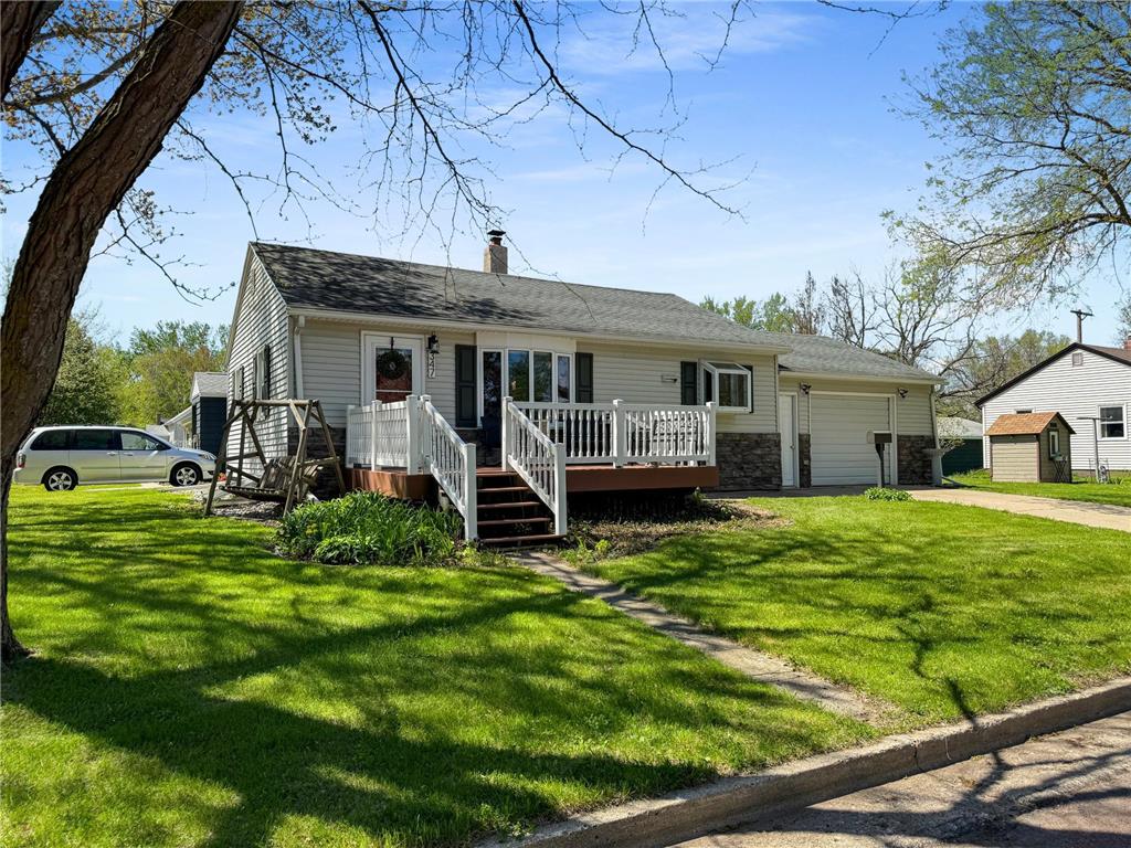 347 2nd Street E Tracy MN 56175 6535606 image1