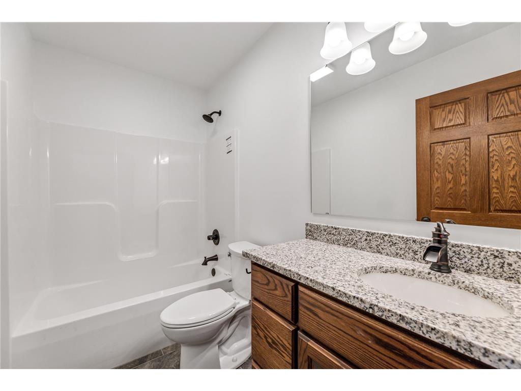 347 5th Avenue SE #A Harmony MN 55939 6802860 image10