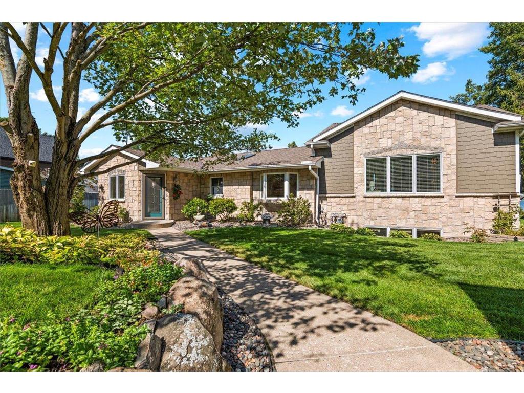 3477 Interlachen Drive NE Ham Lake MN 55304 - Coon 6488484 image1