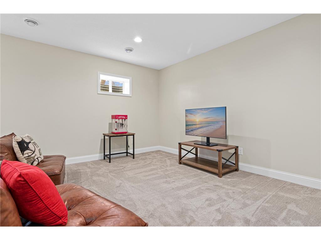 3477 Lyric Avenue Wayzata MN 55391 - Lake Minnetonka 7090273 image28