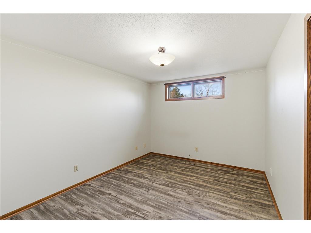 34782 Knollcrest Waseca MN 56093 7022652 image21
