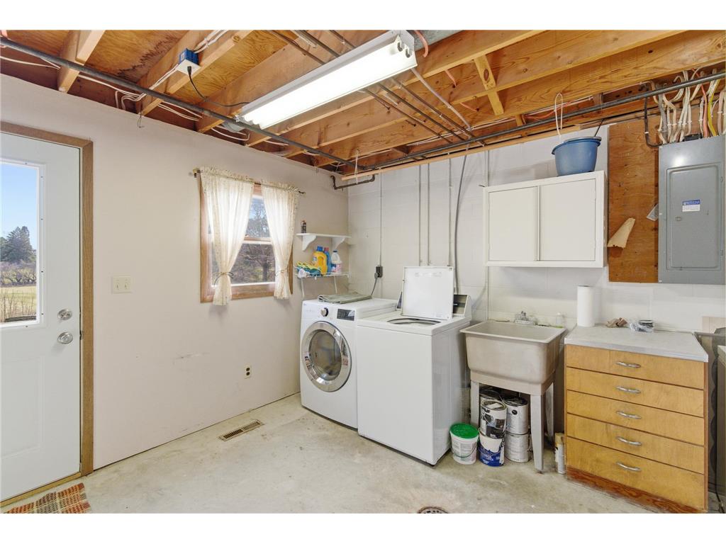 34782 Knollcrest Waseca MN 56093 7022652 image25