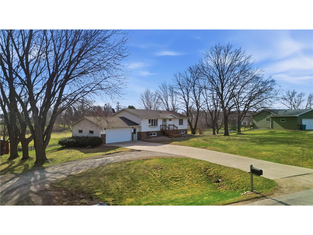 34782 Knollcrest Waseca MN 56093 7022652 image36