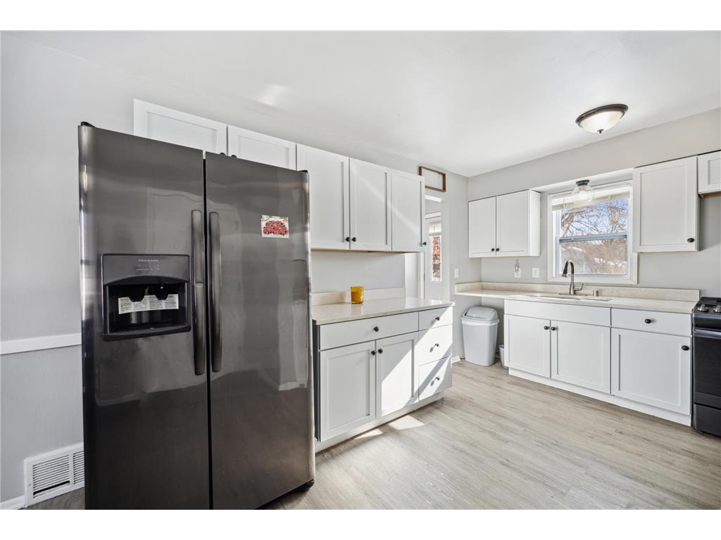 348 109th Avenue NE Blaine MN 55434 6348067 image1