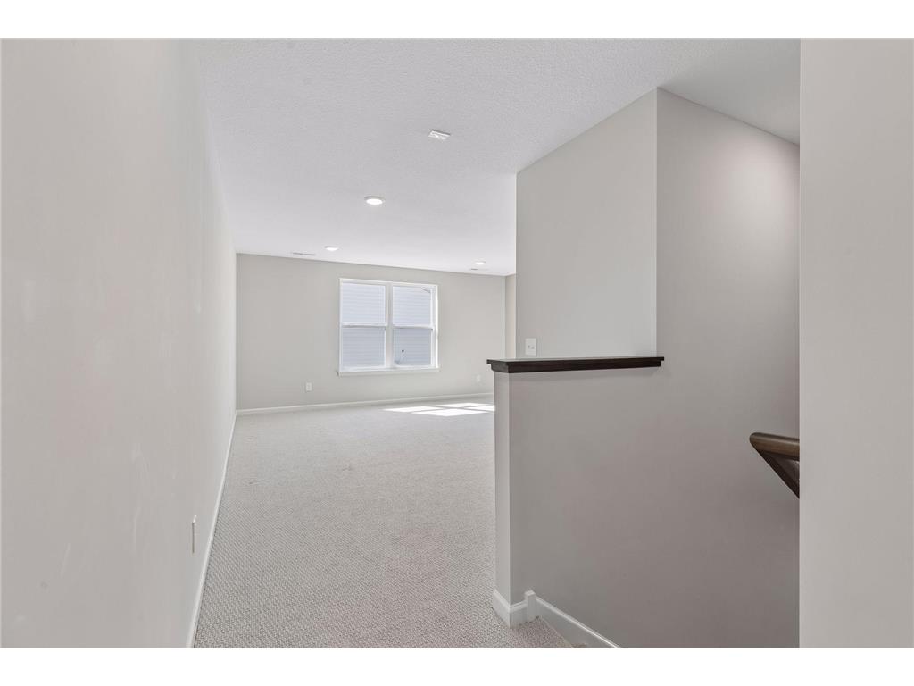 348 Bluejay Avenue Chaska MN 55318 7054211 image22