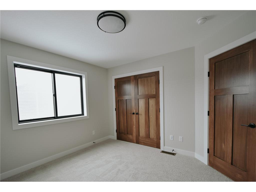 348 Highlands Avenue Zumbrota MN 55992 6770716 image23