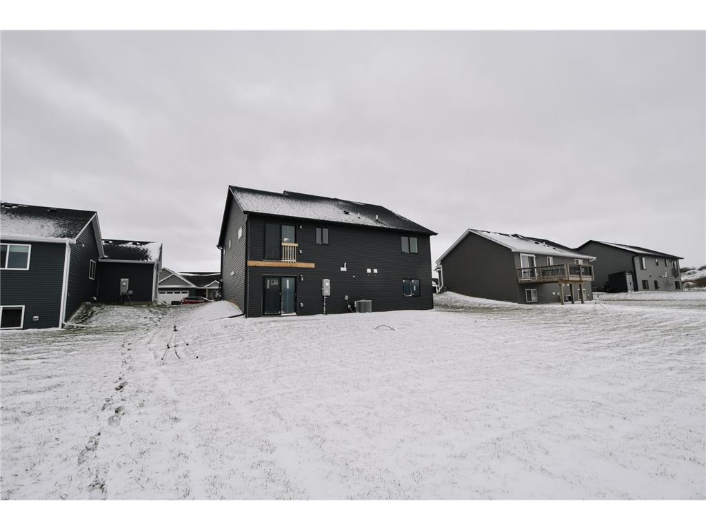 348 Highlands Avenue Zumbrota MN 55992 6770716 image34