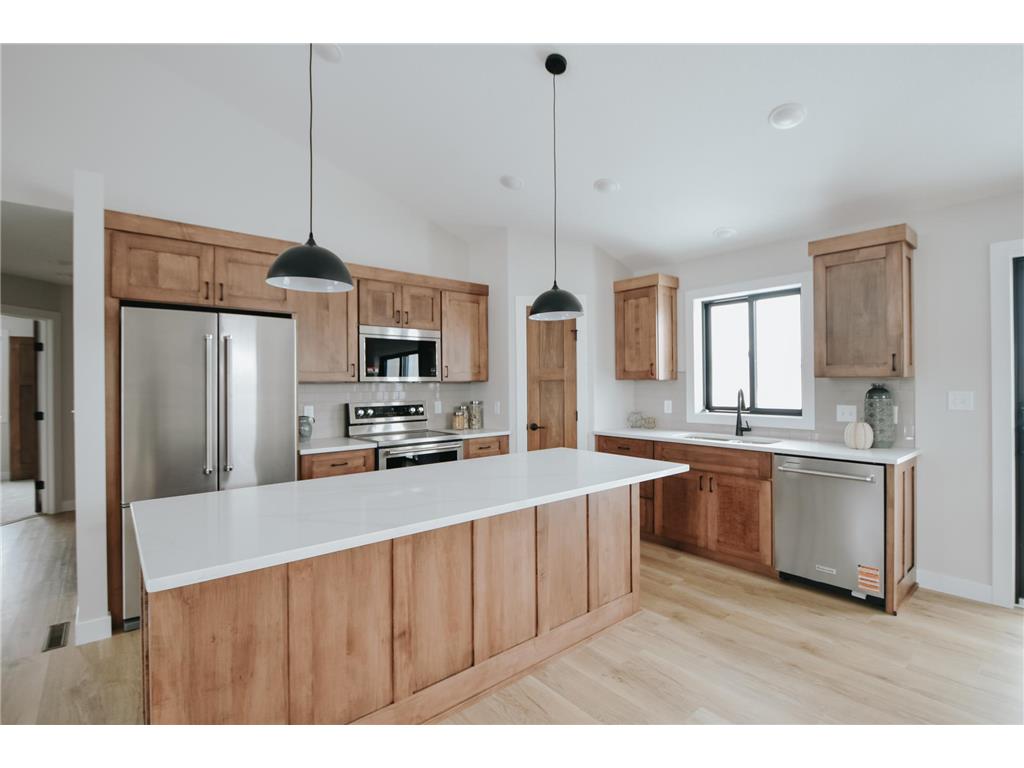 348 Highlands Avenue Zumbrota MN 55992 6770716 image5