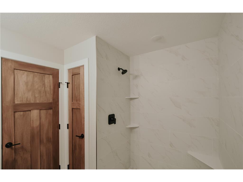 348 Highlands Avenue Zumbrota MN 55992 7089147 image16