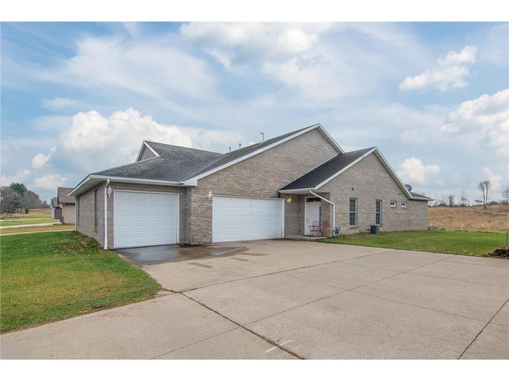 348 Hillcrest Drive Amery WI 54001 6626633 image1