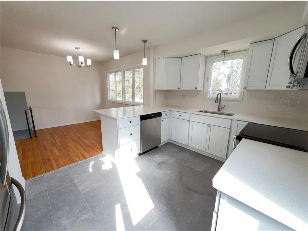 3480 Milton Street N Shoreview MN 55126 7023663 image12