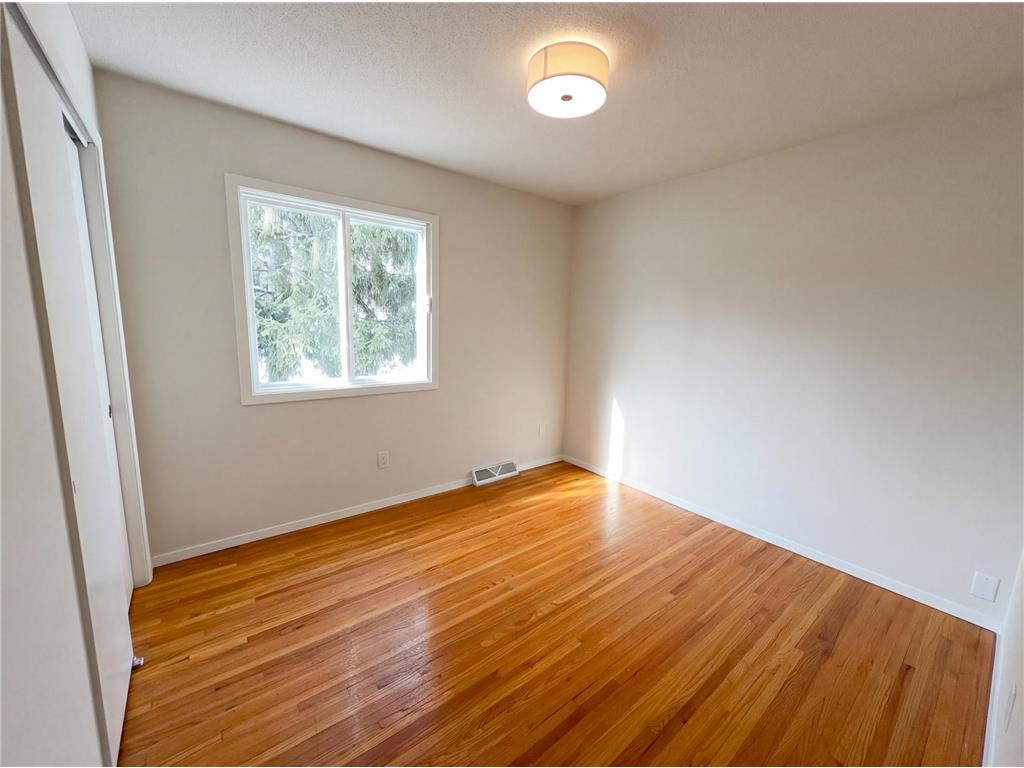 3480 Milton Street N Shoreview MN 55126 7023663 image18