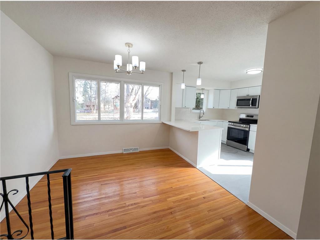 3480 Milton Street N Shoreview MN 55126 7023663 image8