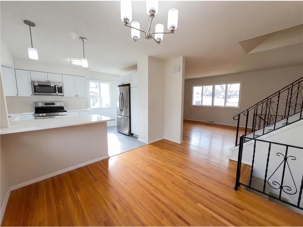 3480 Milton Street N Shoreview MN 55126 7023663 image9