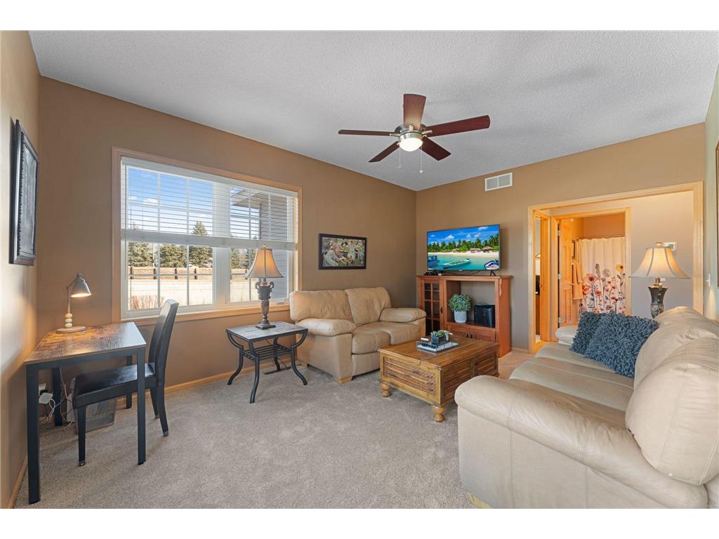 3485 Bay Knolls Drive NW Prior Lake MN 55372 - Upper Prior 7041195 image15