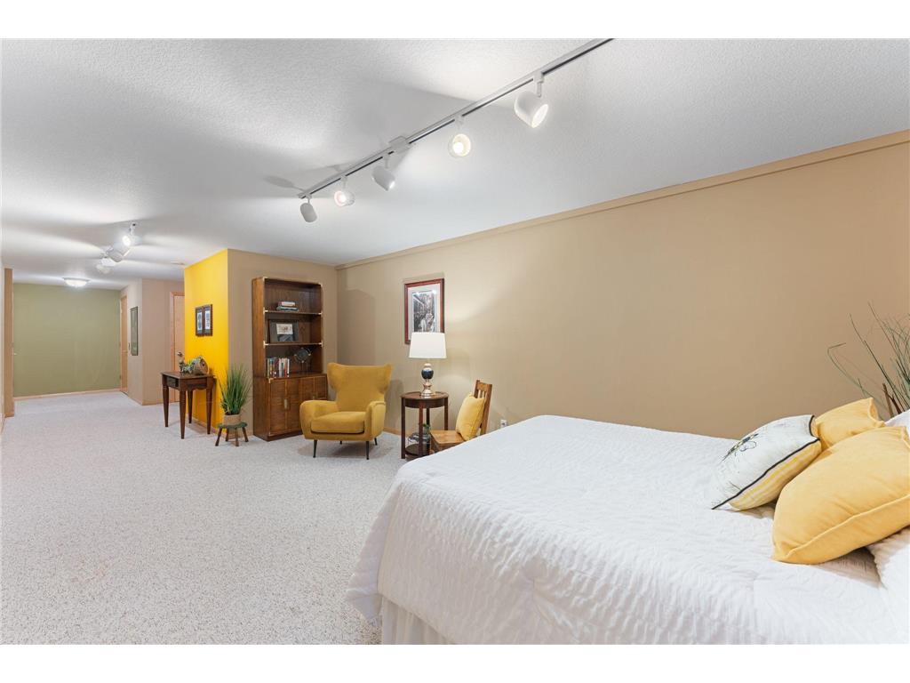 3485 Bay Knolls Drive NW Prior Lake MN 55372 - Upper Prior 7041195 image26