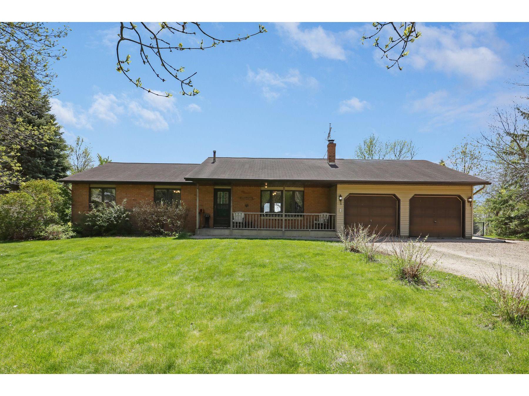 34863 211th Avenue, Le Center, MN 56057 MLS 5764256 Edina Realty