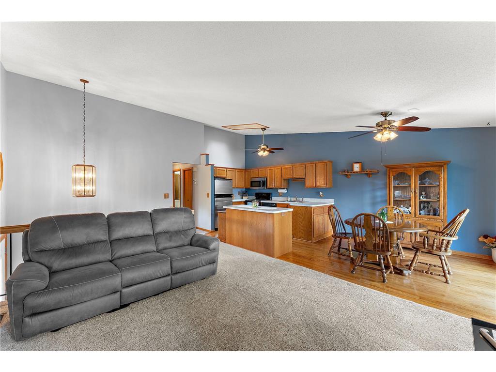 3487 York Drive Woodbury MN 55125 6766116 image2