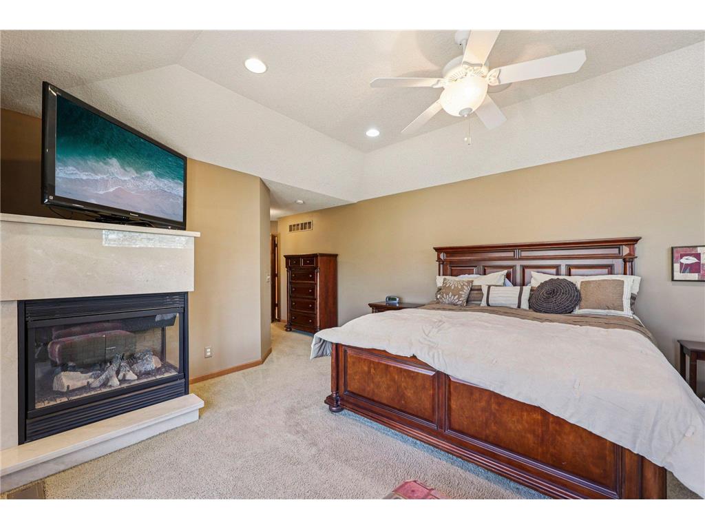 3489 Wolfberry Court Eagan MN 55123 7057838 image24