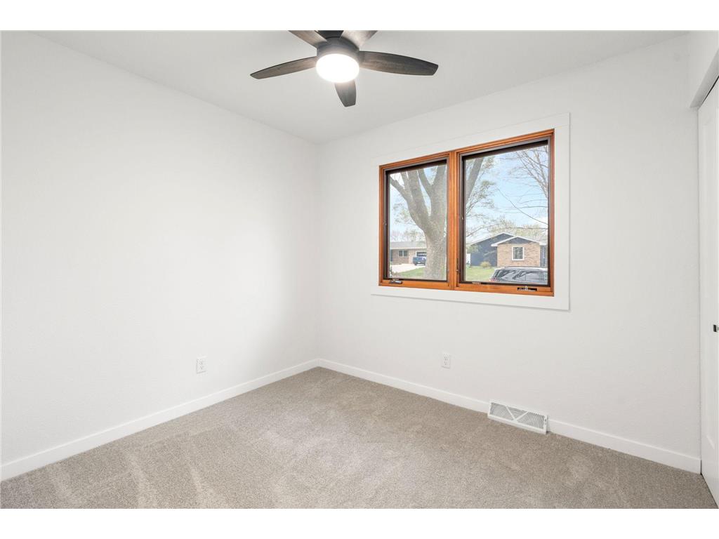 349 13th Street SW Owatonna MN 55060 7064334 image10