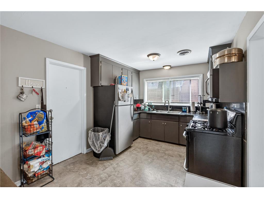 349 15th Avenue NE Minneapolis MN 55413 7034382 image11