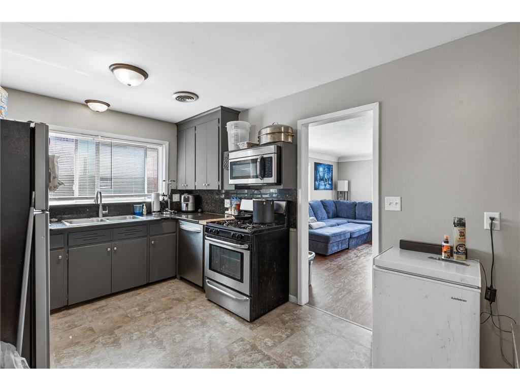 349 15th Avenue NE Minneapolis MN 55413 7034382 image12