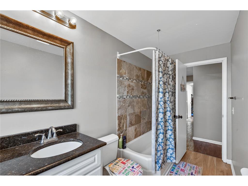 349 15th Avenue NE Minneapolis MN 55413 7034382 image19
