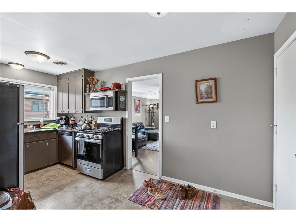 349 15th Avenue NE Minneapolis MN 55413 7034382 image28