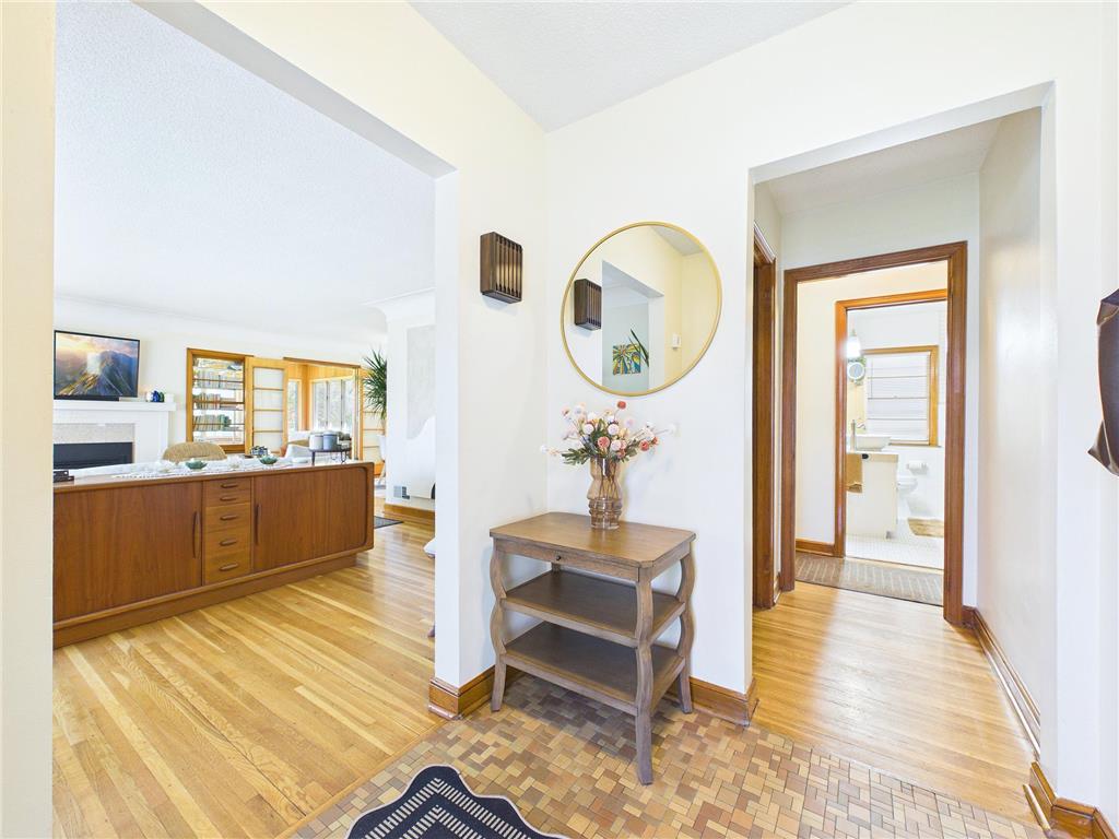 349 21st Avenue N Hopkins MN 55343 7045567 image15