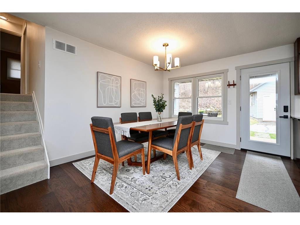 349 E Lake Boulevard Winona MN 55987 7053658 image12