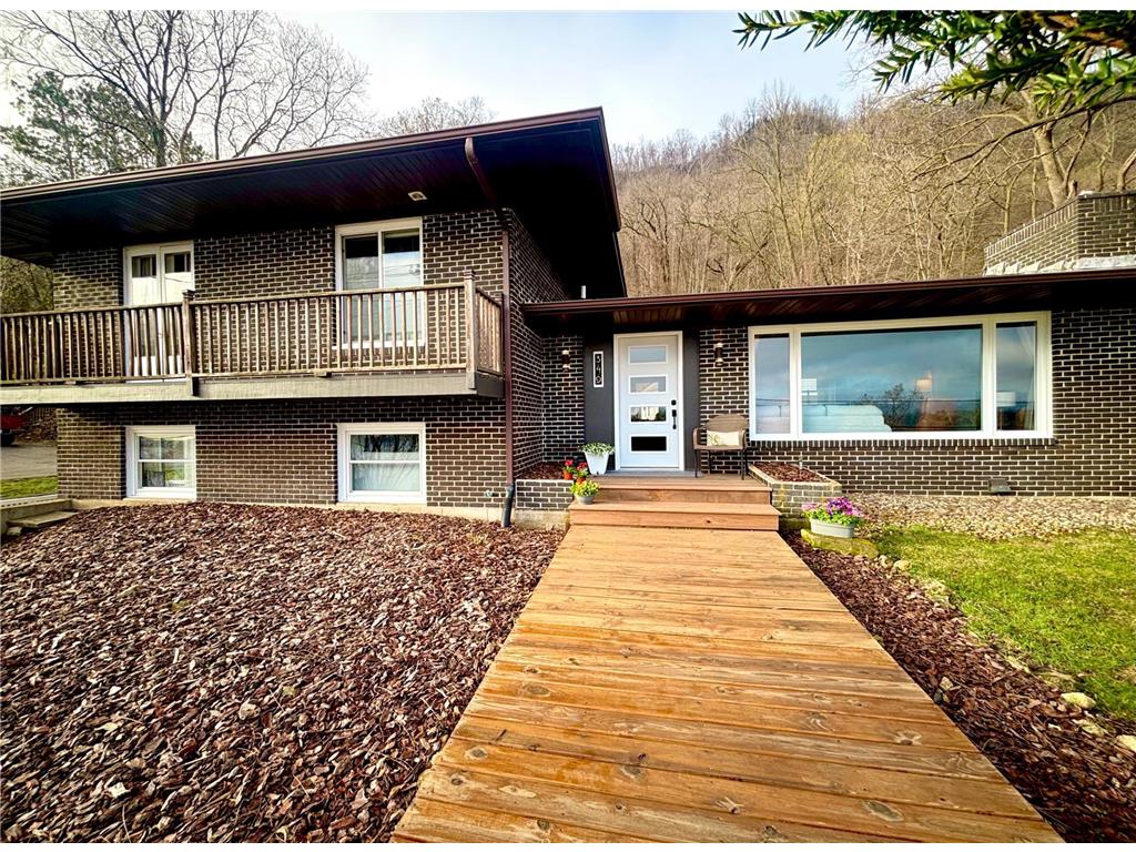 349 E Lake Boulevard Winona MN 55987 7053658 image2