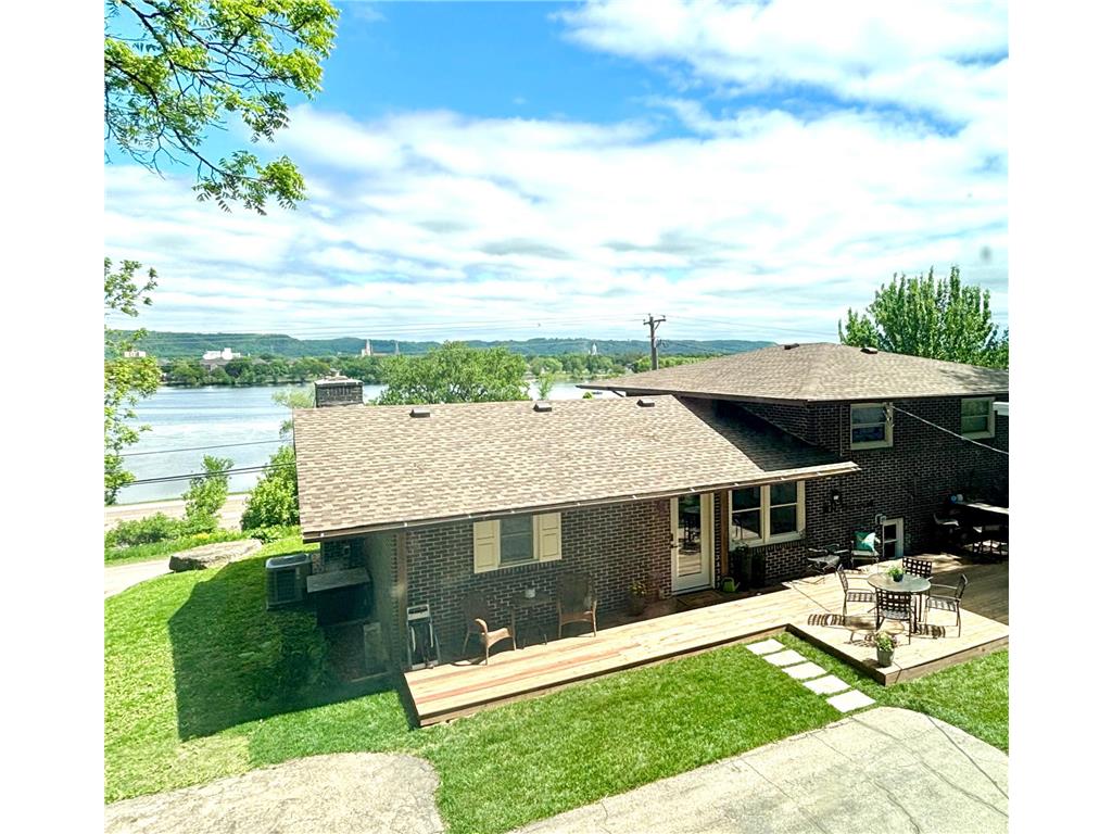 349 E Lake Boulevard Winona MN 55987 7053658 image38