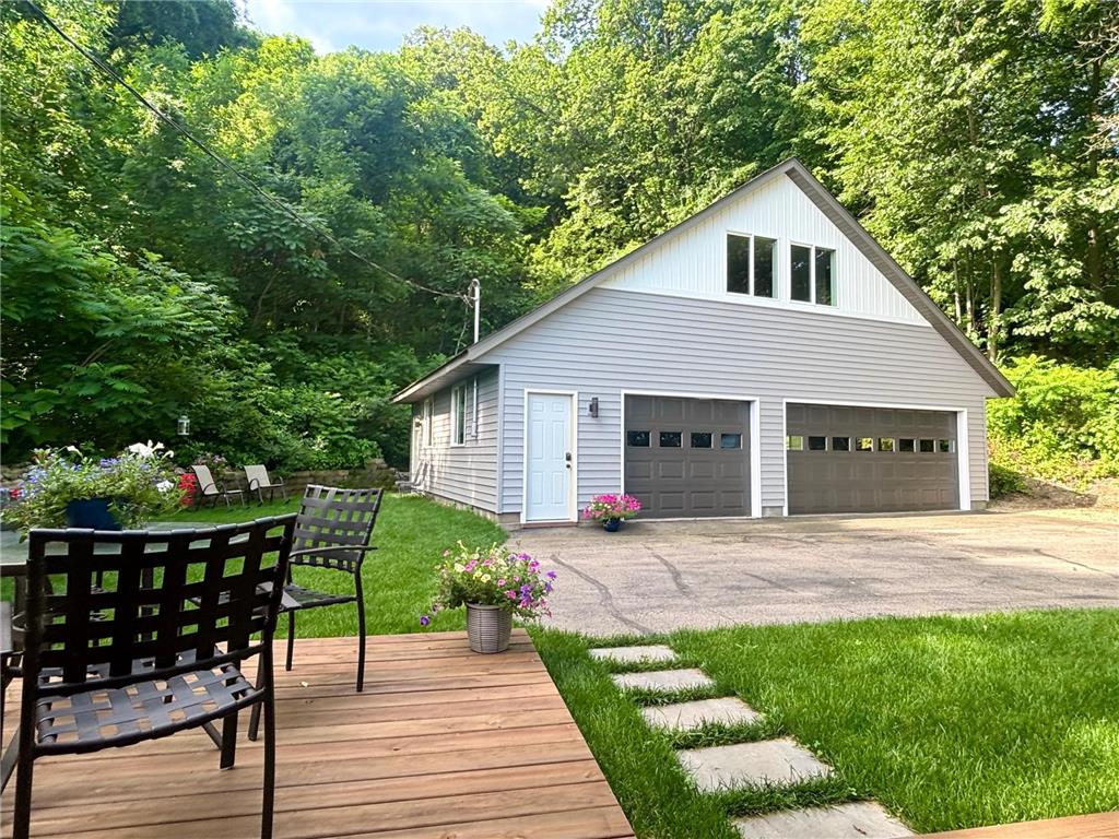 349 E Lake Boulevard Winona MN 55987 7053658 image42