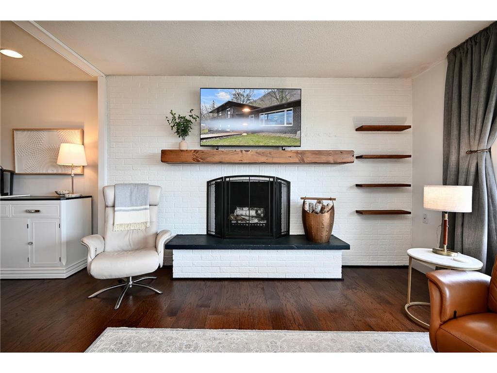 349 E Lake Boulevard Winona MN 55987 7053658 image6