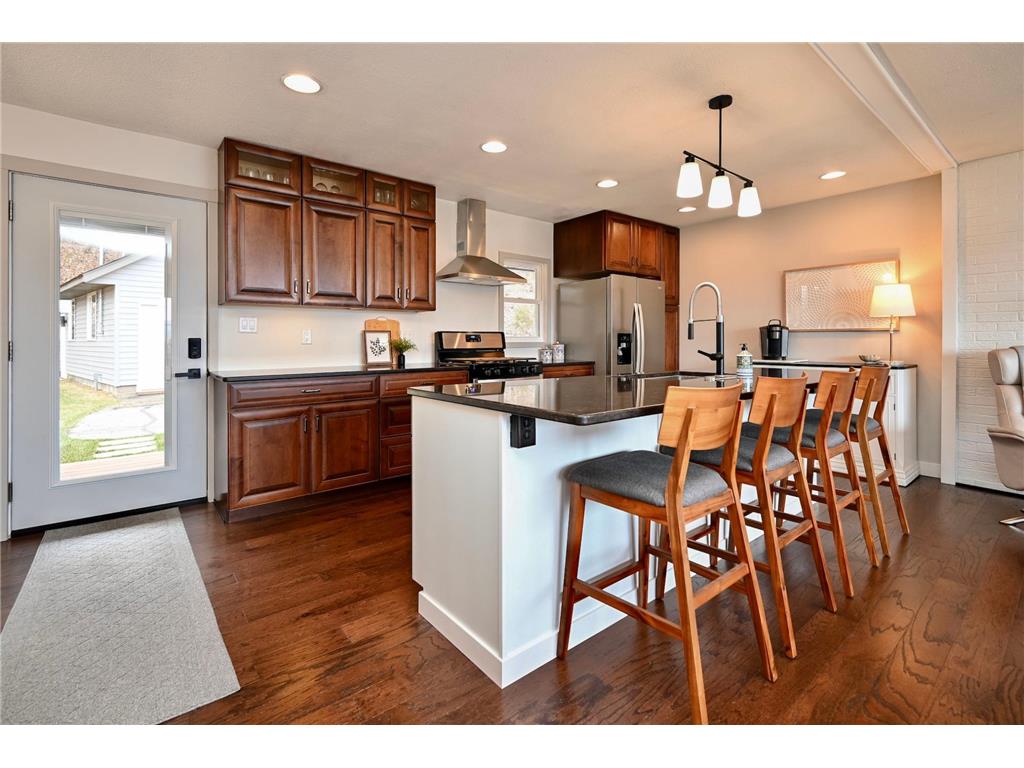 349 E Lake Boulevard Winona MN 55987 7053658 image9
