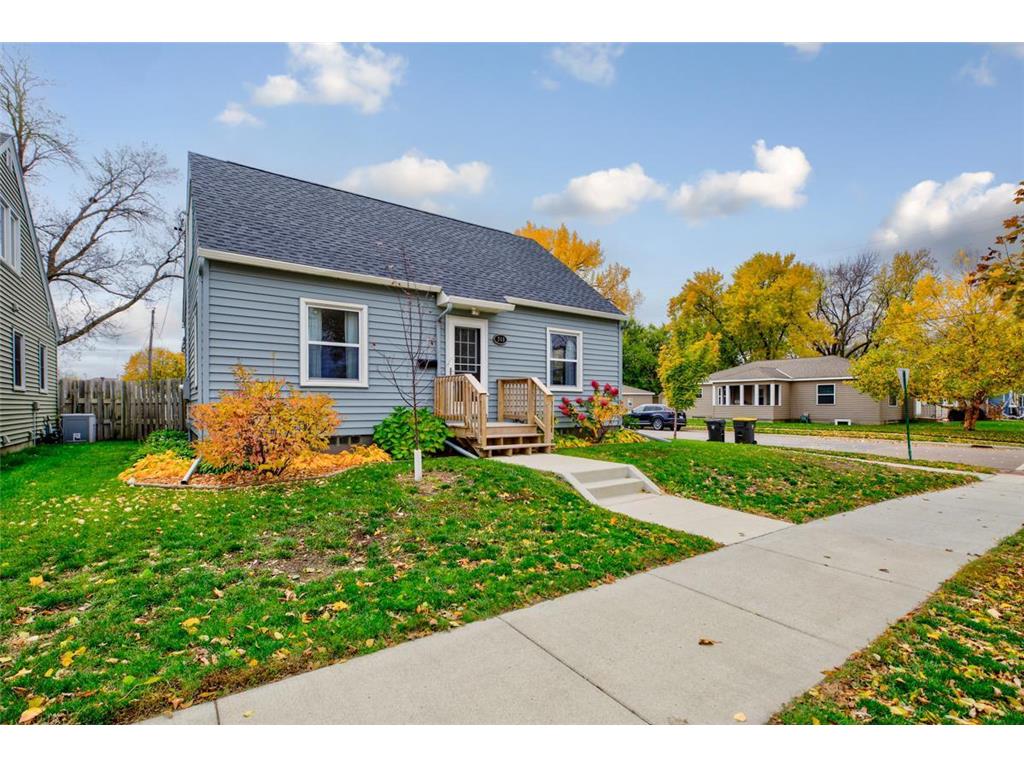 349 Tyler Avenue North Mankato MN 56003 6455011 image1