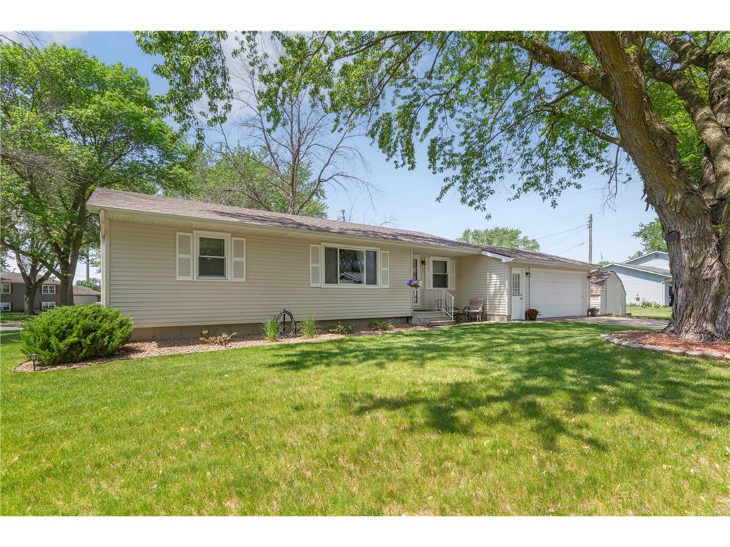349 Woodland Drive Owatonna MN 55060 7082987 image1