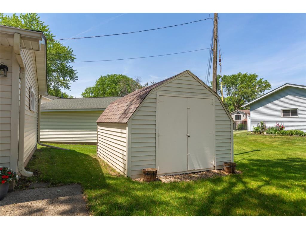 349 Woodland Drive Owatonna MN 55060 7082987 image4