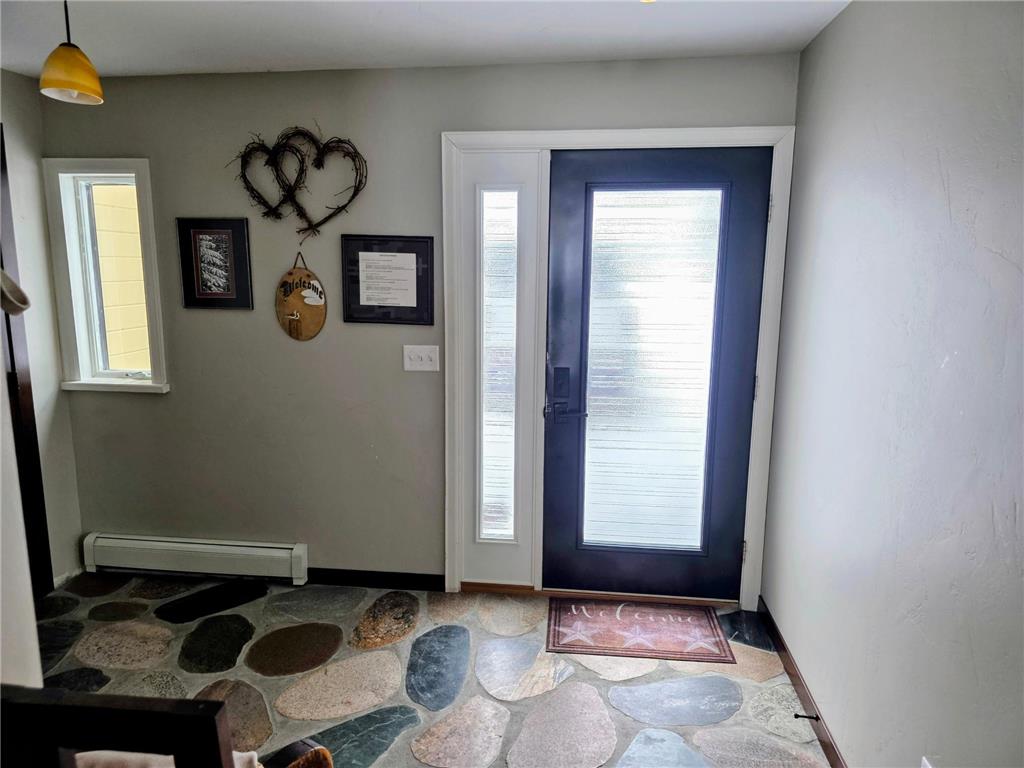 3495 Main Street Ranier MN 56649 - Rainy 7002706 image5