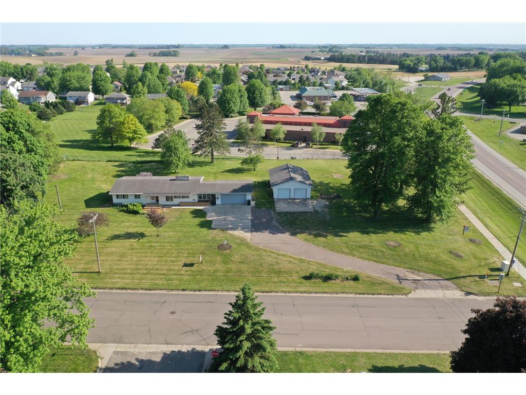 35 2nd Avenue SE Plainview MN 55964 6376946 image1