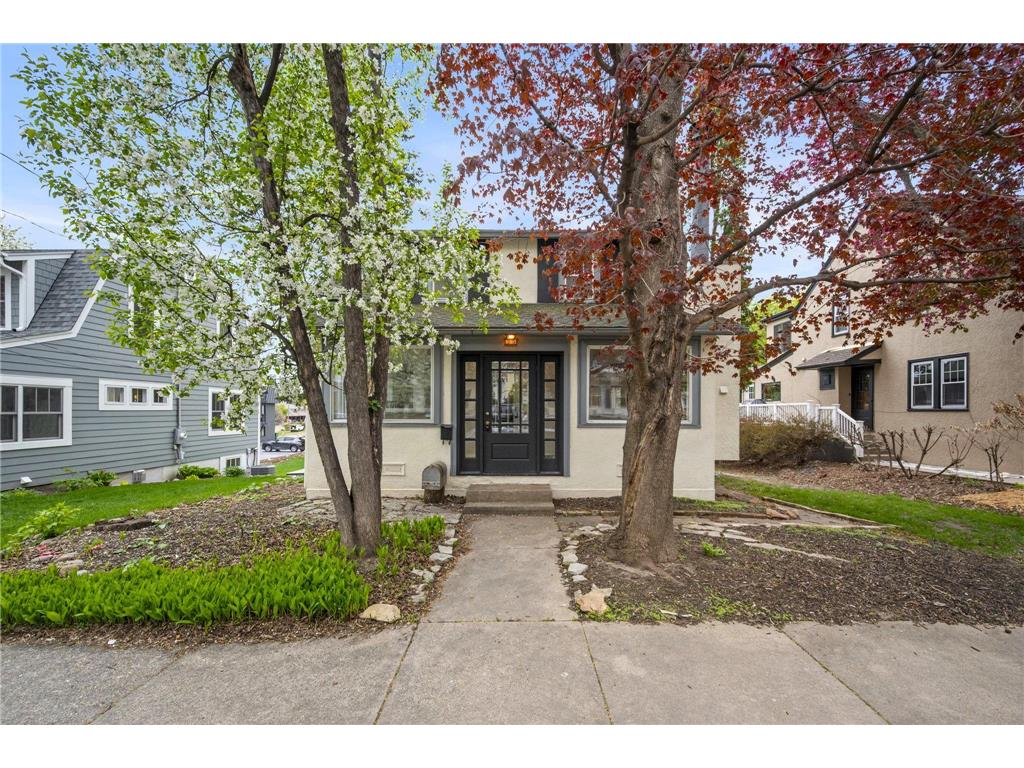 35 Center Street Excelsior MN 55331 - Lake Minnetonka 7057500 image1