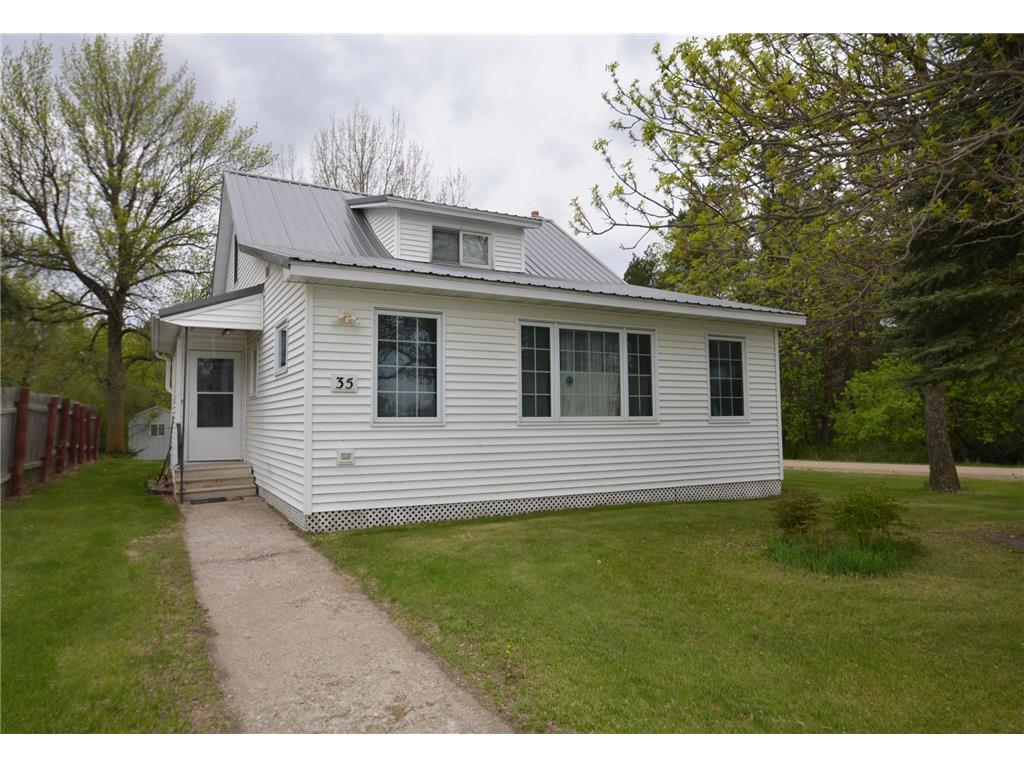 35 Evergreen St Esmond ND 58332 7094093 image1